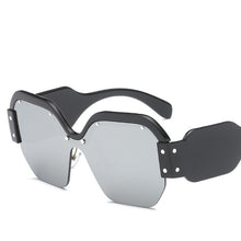 Load image into Gallery viewer, Sexy Rimless Oversized Sunglasses