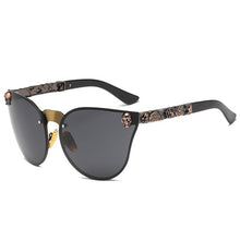 Load image into Gallery viewer, Fashion Women Gothic Sunglasses