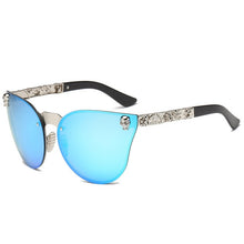 Load image into Gallery viewer, Fashion Women Gothic Sunglasses
